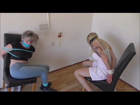 ❤️ Hoʻopili / nakinaki ʻia a nakinaki / kaikamahine i ka pilikia ❌ Super sex ma haw.porno-negrov.ru ﹏